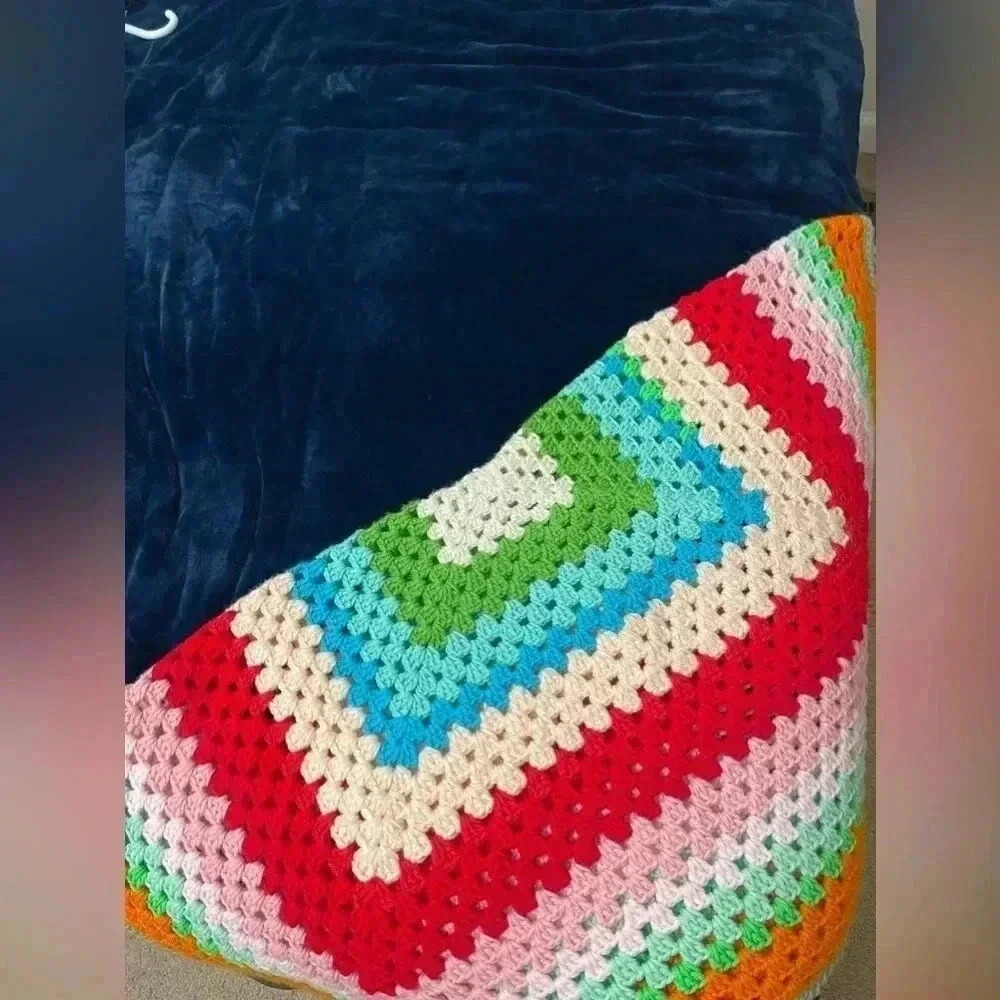 Beautiful Hand Made Small Crochet Afgan Throw Blanket Multicolored Color 40X40 - Picture 3 of 12